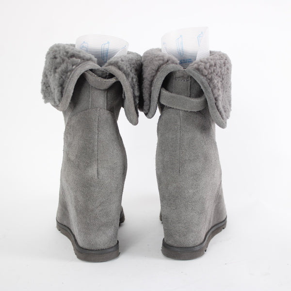 Ugg Kyra Sz 9 Gray Closed Toe Granite Suede Ankle 4" Wedge Boots