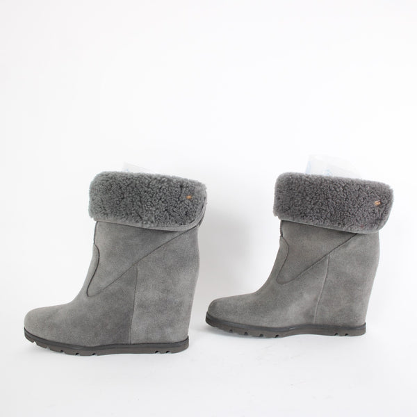 Ugg Kyra Sz 9 Gray Closed Toe Granite Suede Ankle 4" Wedge Boots